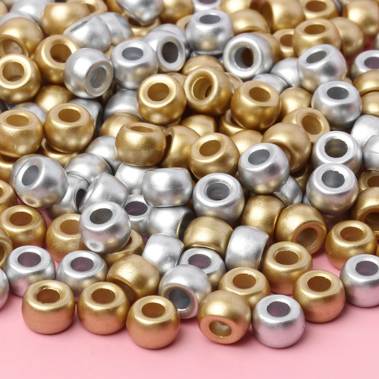 100 חרוזי פוני 6x9 מ"מ – חרוזים צבעוניים עם חור גדול ל־DIY ותכשיטים
