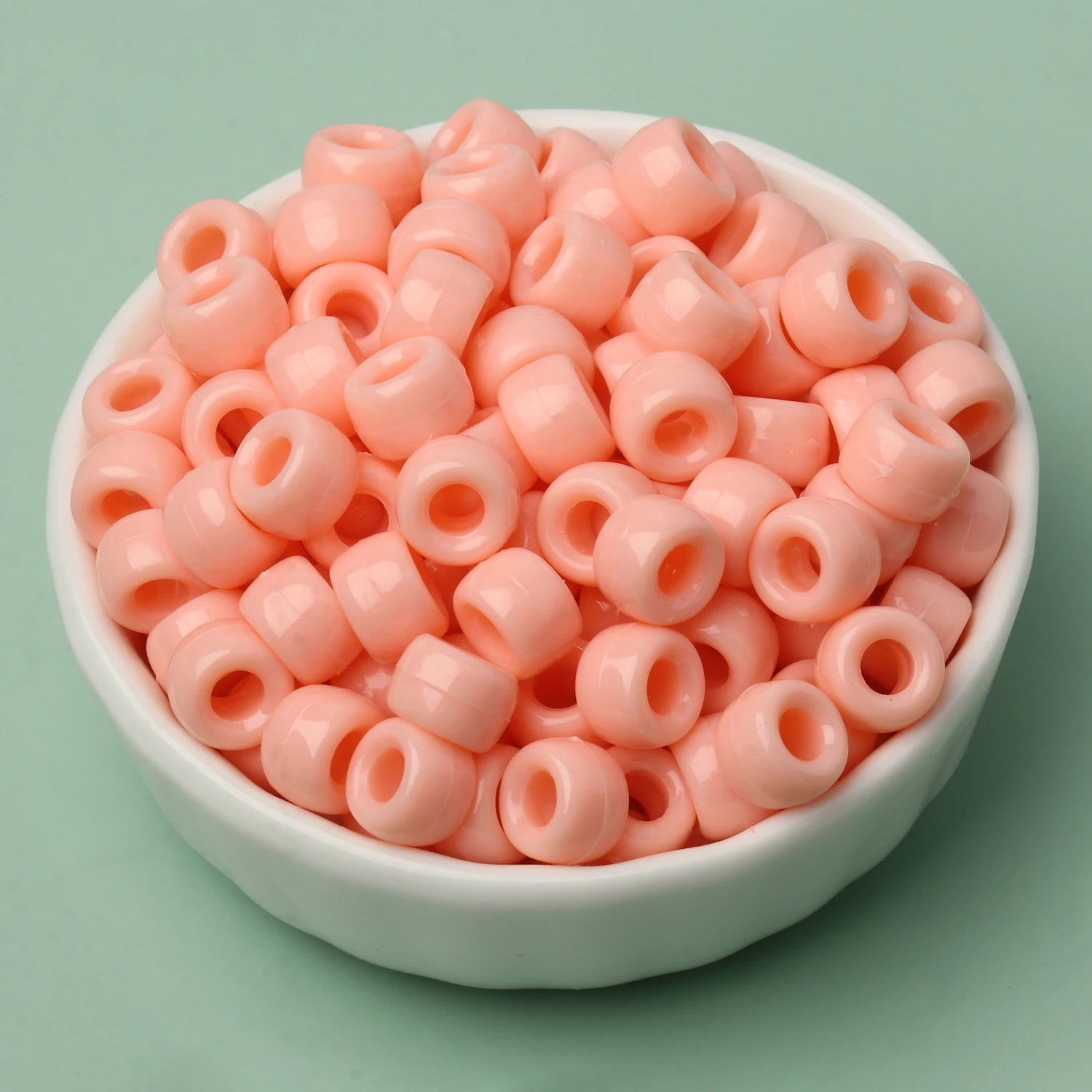 100 חרוזי פוני 6x9 מ"מ – חרוזים צבעוניים עם חור גדול ל־DIY ותכשיטים