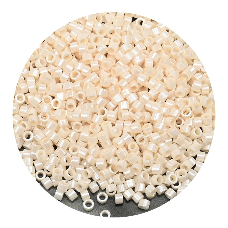 חרוזים יפנים זכוכית מיני 2 מ"מ – 1250 יחידות ליצירה ותכשיטים