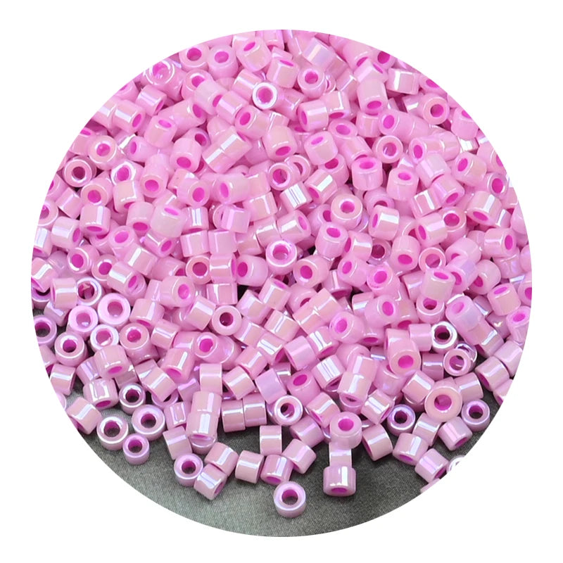 חרוזים יפנים זכוכית מיני 2 מ"מ – 1250 יחידות ליצירה ותכשיטים