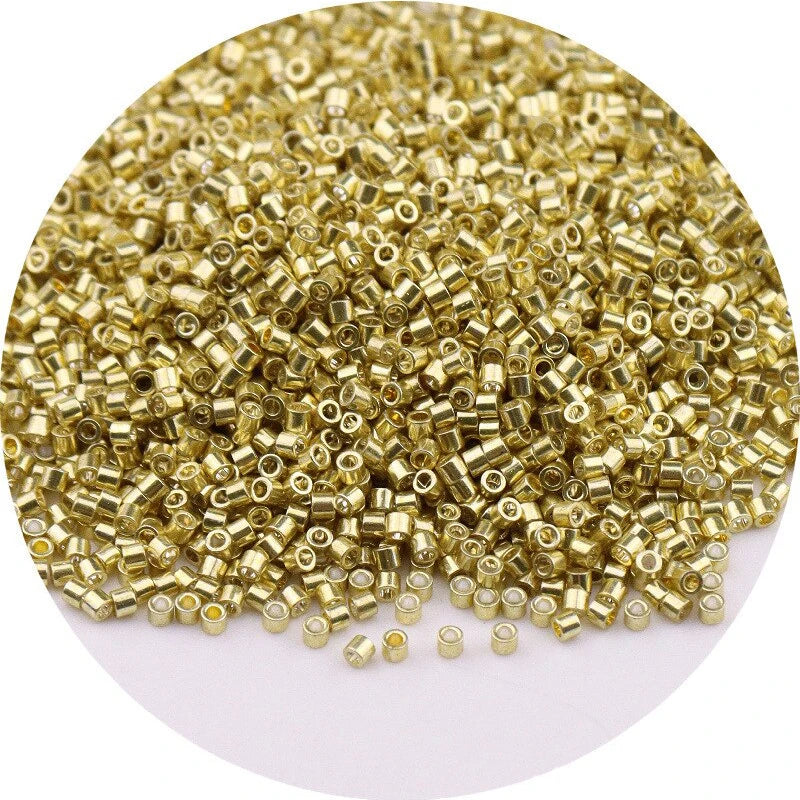 חרוזי זכוכית יפניים אטומים 11/0 – לחריזה ו־DIY